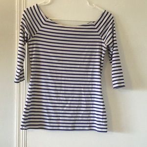 Perfect for a day at sea in this nautical themed Old Navy, three-quarter top